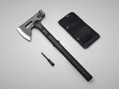 Топор 4-в-1 с огнивом «Lumber», черный