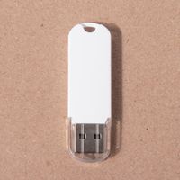 USB flash-карта UNIVERSAL (8Гб), белая, 5,8х1,7х0,6 см, пластик, белый