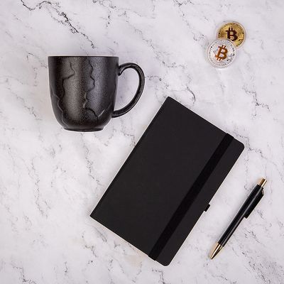 Набор подарочный BLACKNGOLD: кружка, ручка, бизнес-блокнот, коробка со стружкой, черный